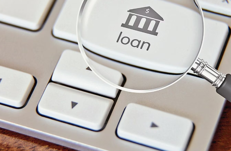 The Synergy Between Personal Insurance, Loan Apps and Traditional Banking.